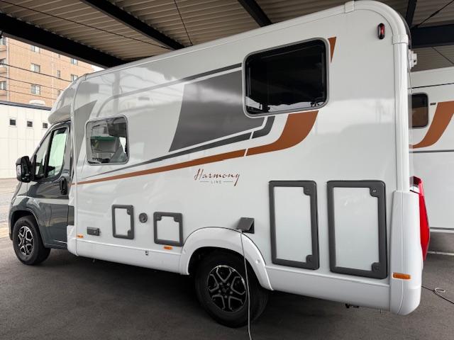 burstner Travel Van 590G HL-03