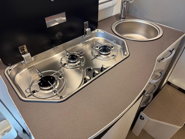 burstner Travel Van 590G HL-12